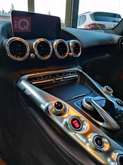 مرسيدس بنز AMG GT